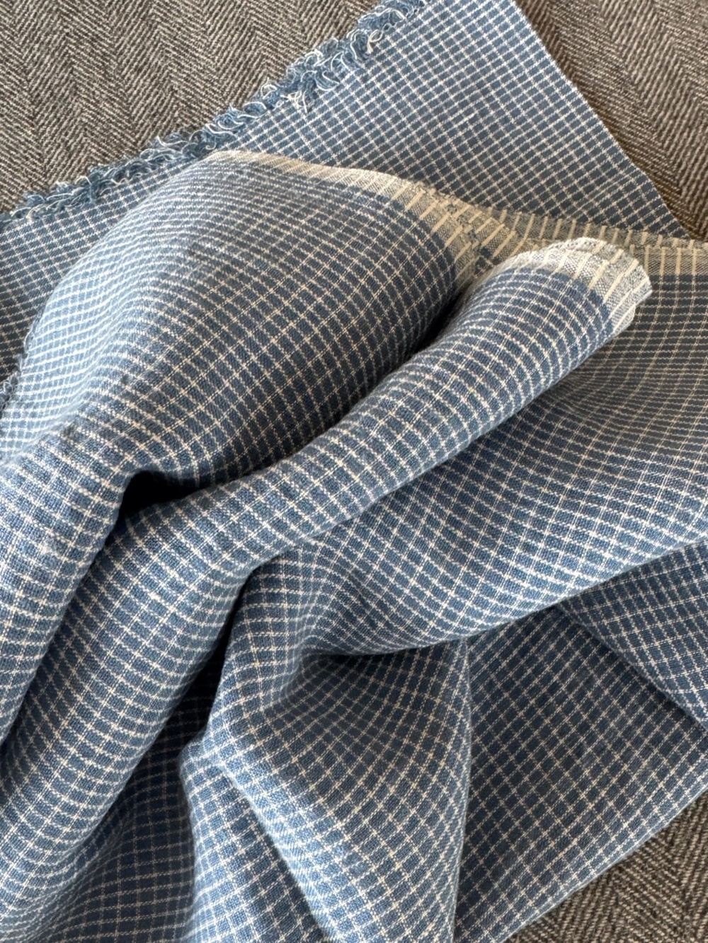 NWT, FOG LINEN WORK, 100% LINEN TUZ SCARF, IN PATTERN AMELIA